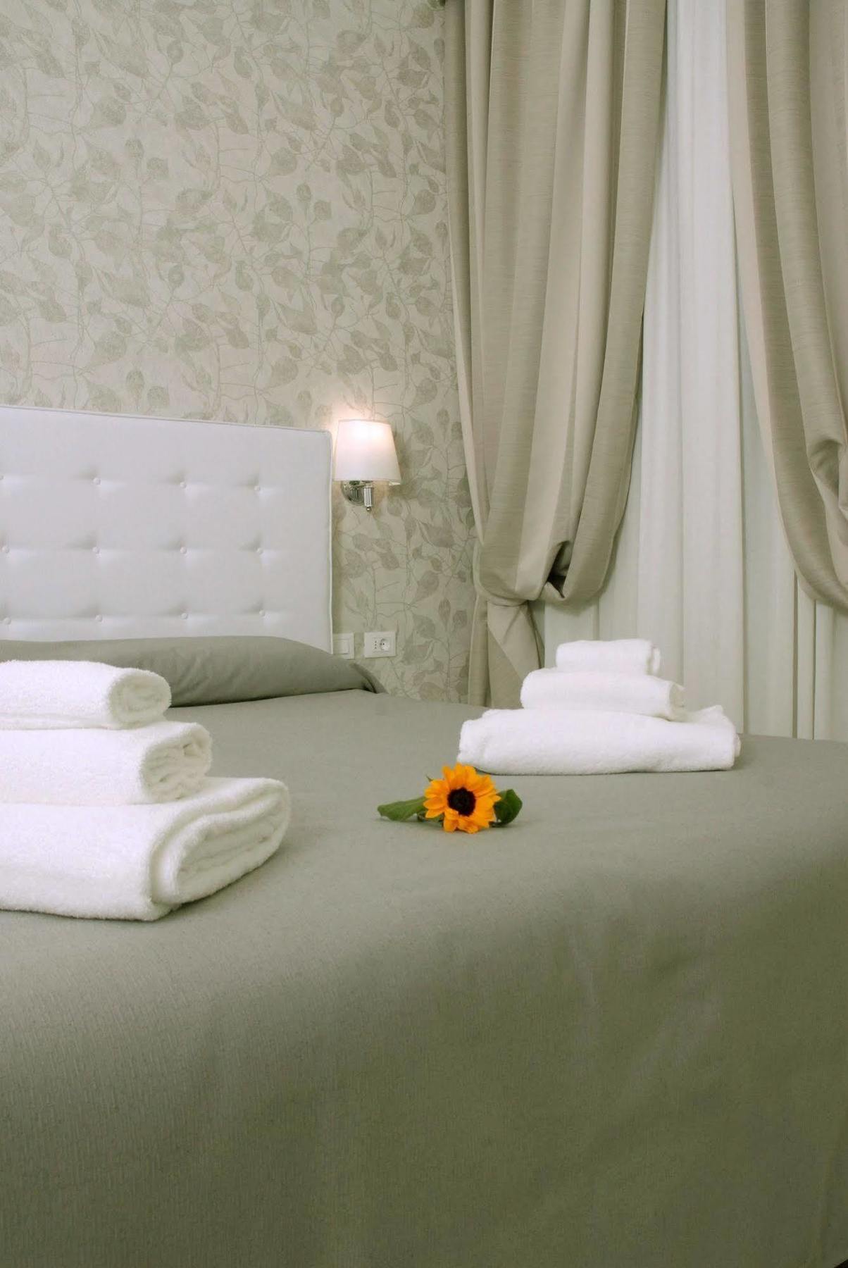 Gardenia Suite Roma Eksteriør bilde